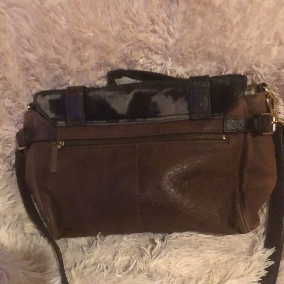 Cynthia Rowley Brown Leather & Faux Fur Bag With Zebra Print Interior - Picture 3 of 10